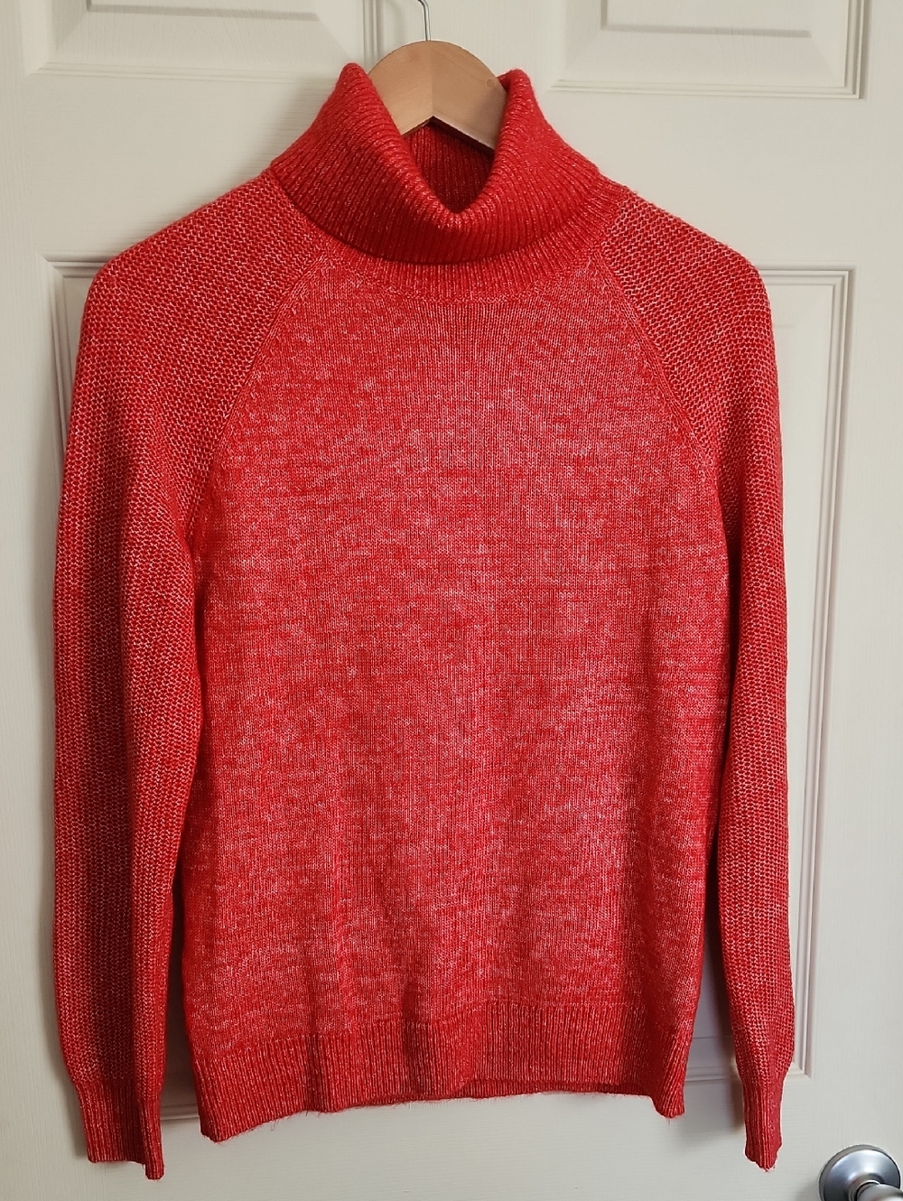 Ladies LOFT Red Turtleneck Sweater Size S